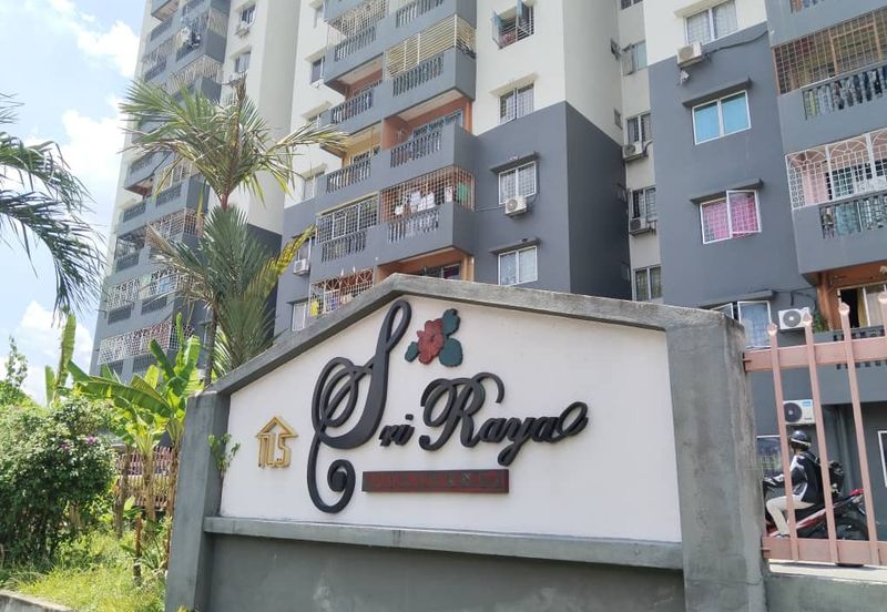 Sri Raya Apartments