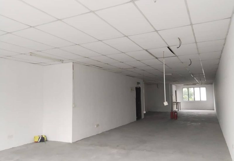 Ruang Pejabat Tingkat 1 utk Disewa Sungai Kantan Kajang Town 1st Floor Office Lot for Rent