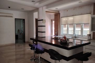 Jalan Kemuning Permai 33/42 