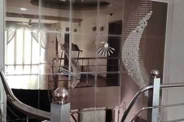 Jalan Kemuning Permai 33/42 