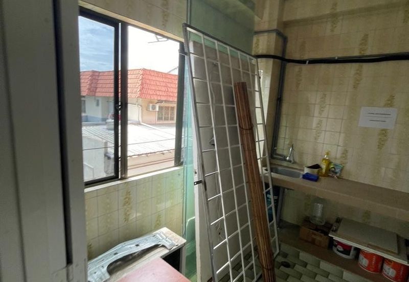 Renovated 1st Floor Office Kajang Jalan Reko For Rent Near Bangi, Sg Chua, Semenyih, Bandar Tek