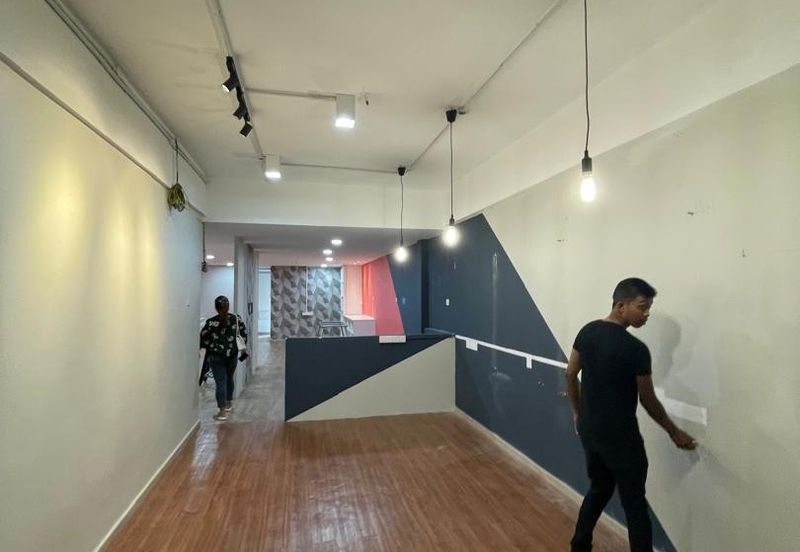 Renovated 1st Floor Office Kajang Jalan Reko For Rent Near Bangi, Sg Chua, Semenyih, Bandar Tek