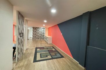 Renovated 1st Floor Office Kajang Jalan Reko For Rent Near Bangi, Sg Chua, Semenyih, Bandar Tek