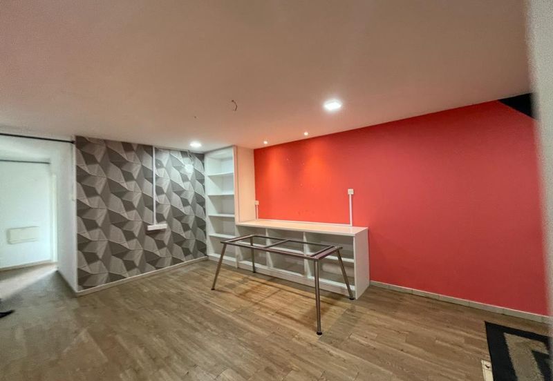 Renovated 1st Floor Office Kajang Jalan Reko For Rent Near Bangi, Sg Chua, Semenyih, Bandar Tek