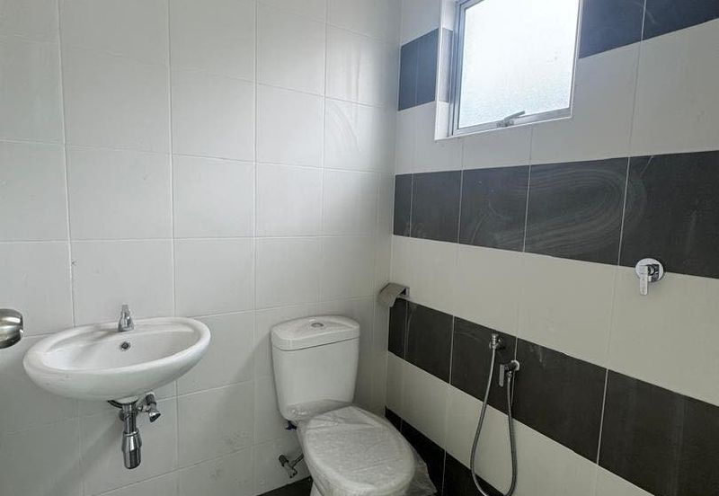 TAMAN METRO PENGKALAN