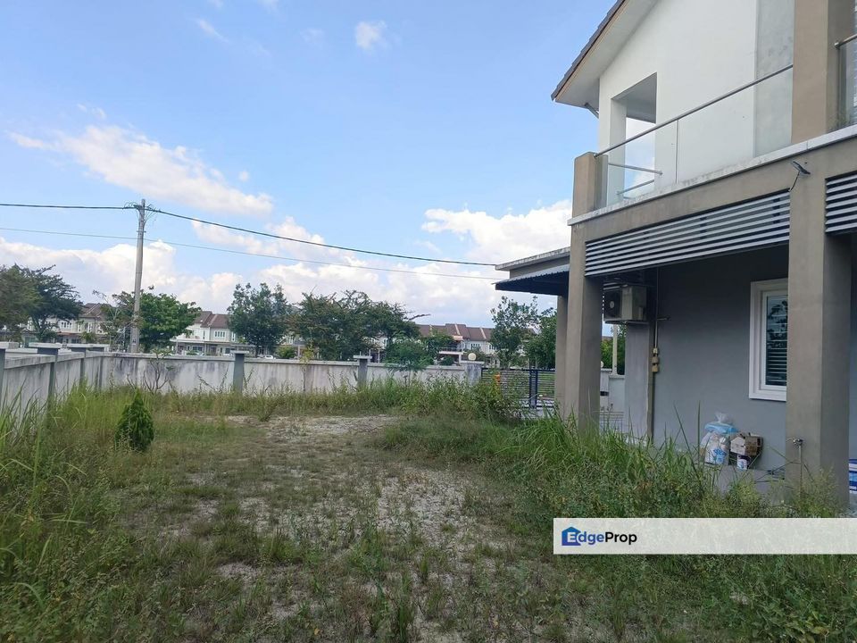 IPOH TOWN HUGE LAND FREEHOLD CORNER HOUSE FOR SALE, Perak, Ipoh
