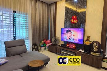 Panorama Lapangan Akasia @ Botani