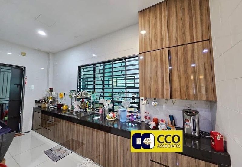 Panorama Lapangan Akasia @ Botani