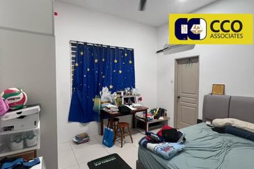 Dorset Place @ Taman Lapangan Setia