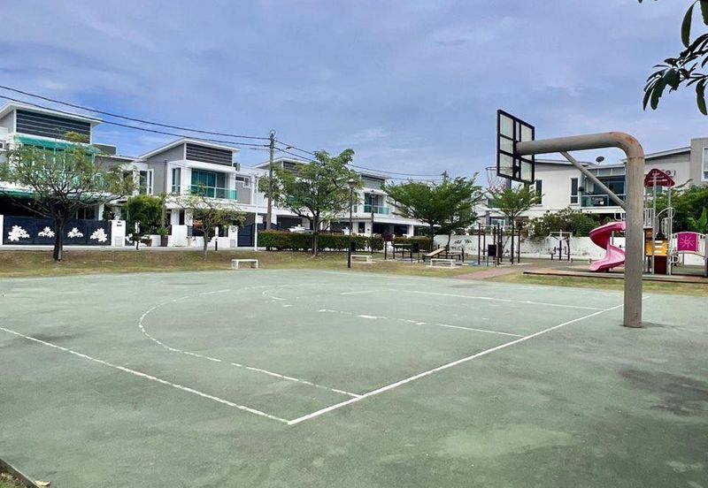 Dorset Place @ Taman Lapangan Setia