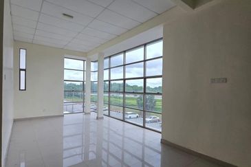 Tronoh Siputeh Industrial