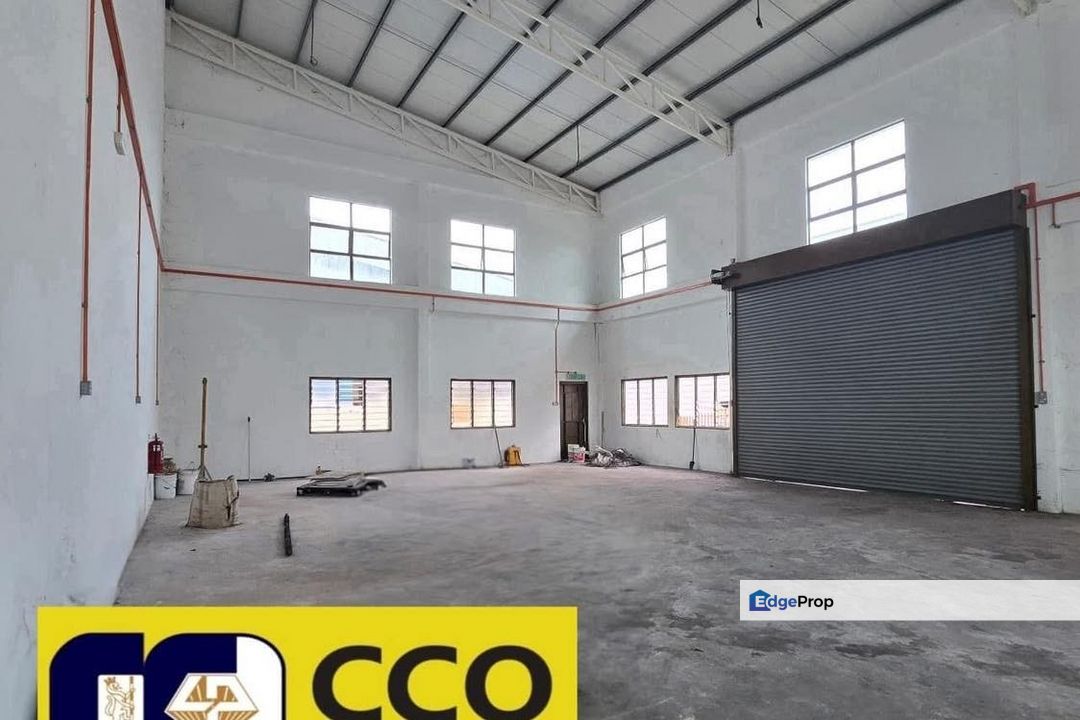 💥𝗦𝘁𝘂𝗻𝗻𝗶𝗻𝗴 𝟭.𝟱 𝗦𝗲𝗺𝗶 - 𝗗 𝗙𝗮𝗰𝘁𝗼𝗿𝘆 𝗳𝗼𝗿 𝗦𝗮𝗹𝗲 & 𝗥𝗲𝗻𝘁 𝗶𝗻 𝗦𝗶𝗽𝘂𝘁𝗲𝗵💥 , Perak, Tronoh