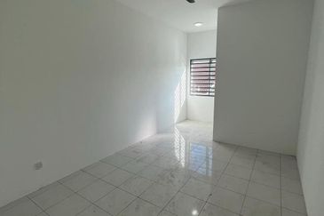 BANDAR BARU BATU GAJAH