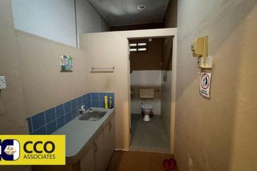 Persiaran Greenhill, Kampung Jawa