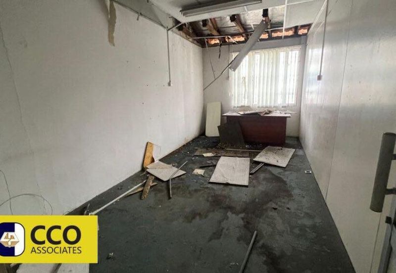 Persiaran Greenhill, Kampung Jawa