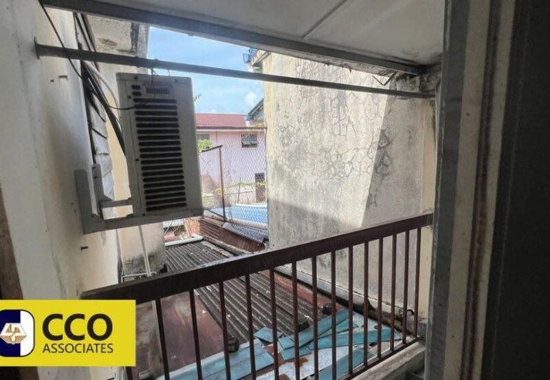 Persiaran Greenhill, Kampung Jawa