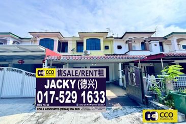 TAMAN ANJUNG BERCHAM UTARA