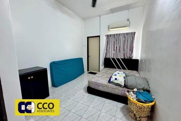 TAMAN ANJUNG BERCHAM UTARA