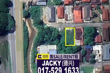 KAMPUNG BARU BUKIT MERAH