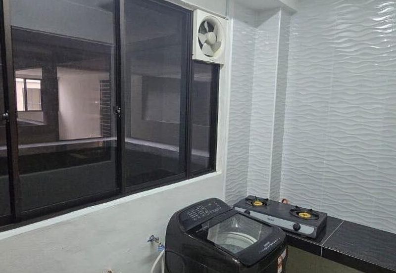 Upper East @ Tiger Lane