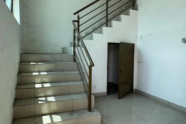 Tronoh Siputeh Industrial