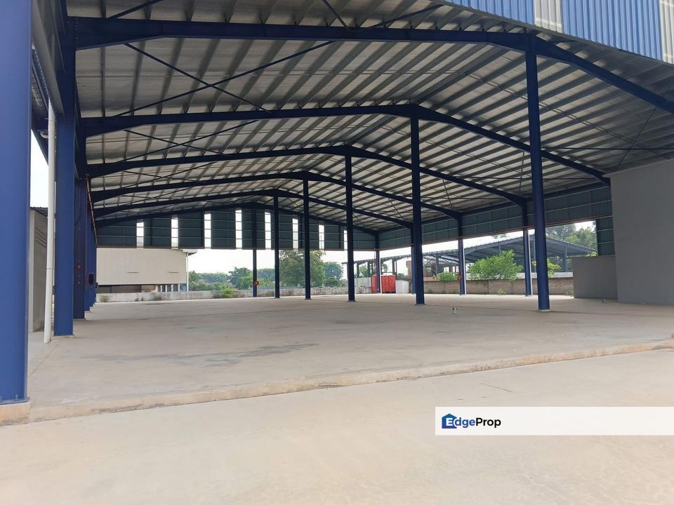 Batu Gajah Perdana 1 Acre Bungalow Factory For Sale , Perak, Batu Gajah