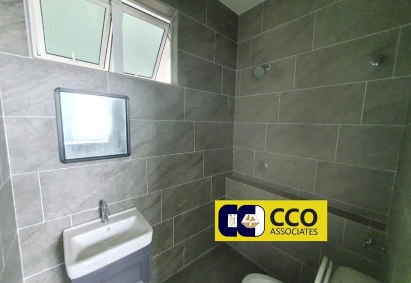 TASEK AVENUE RESIDENT