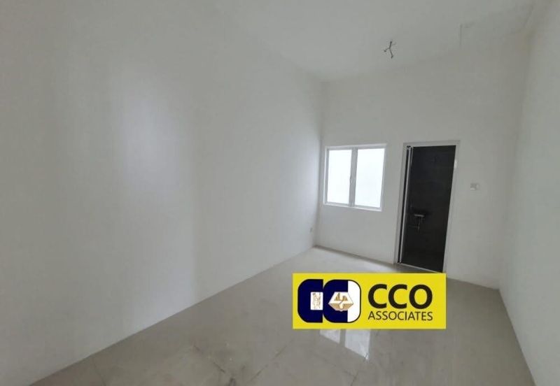 TASEK AVENUE RESIDENT