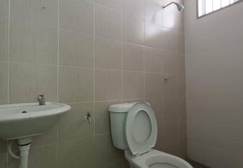 DESA LAHAT SRI -WANG