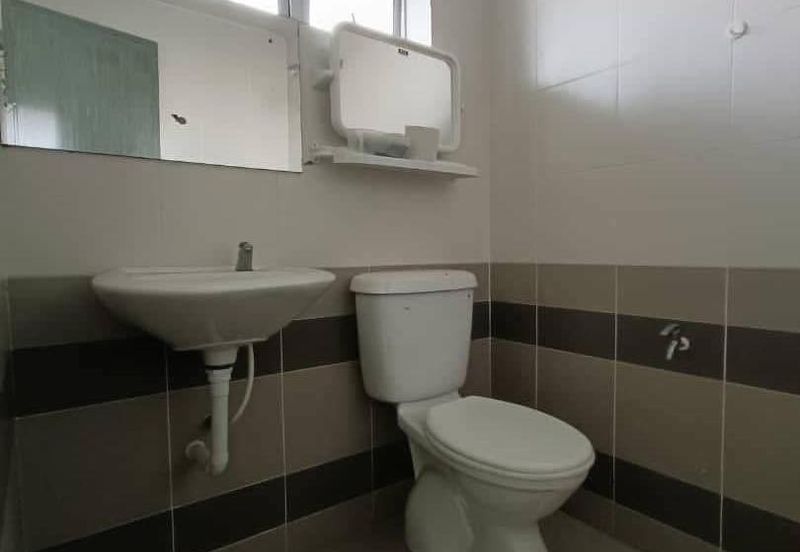 DESA LAHAT SRI -WANG