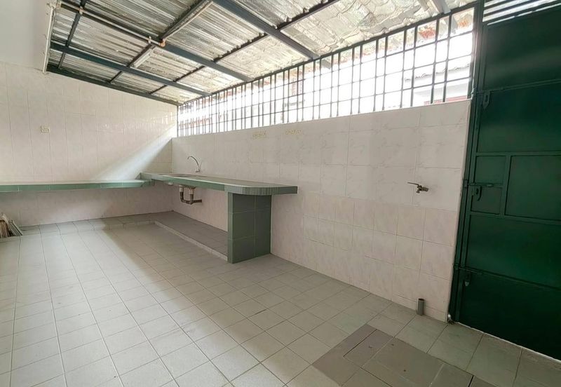 Taman Pengkalan Barat