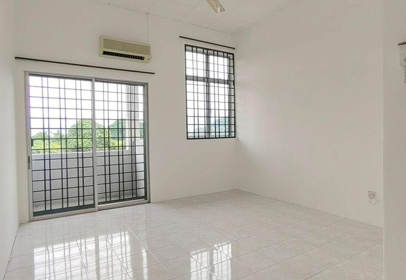 Taman Pengkalan Barat