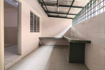 Taman Pengkalan Barat