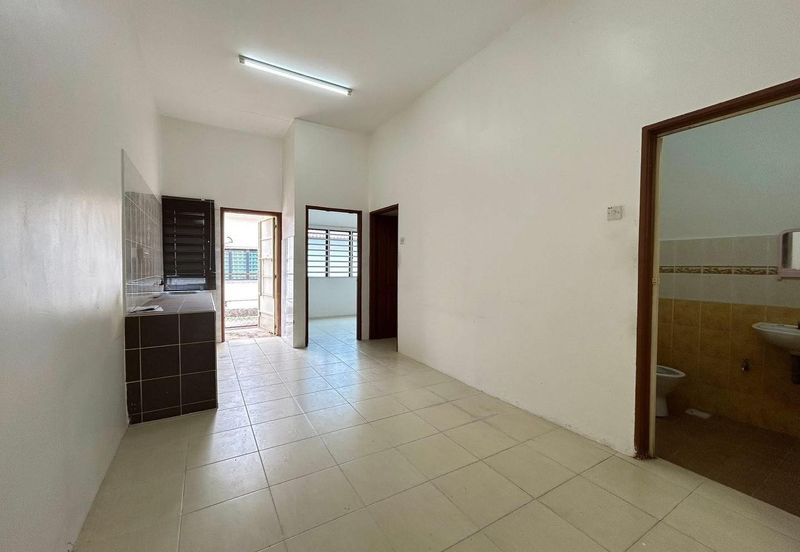 Panorama Lapangan Perdana