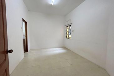 Panorama Lapangan Perdana