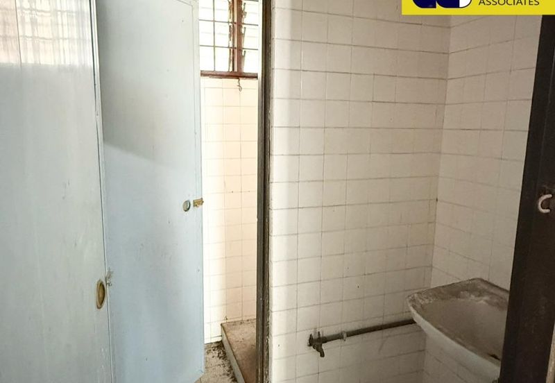 Taman Indah jaya, Gunung Rapat