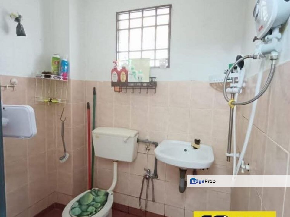 Puncak Jelapang Double Storey Terrace House, Perak, Ipoh