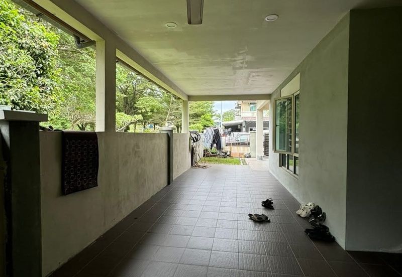 Taman Pengkalan Tiara