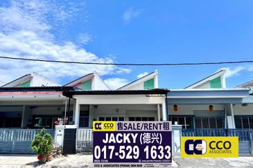 TAMAN LAPANGAN KIARA