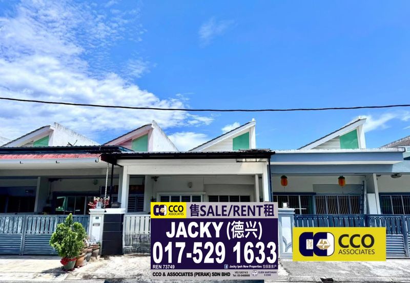 TAMAN LAPANGAN KIARA