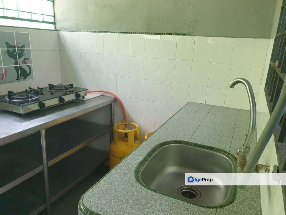 ‼️Menglembu Taman Rasi Jaya Double Storey House ‼️ , Perak, Menglembu