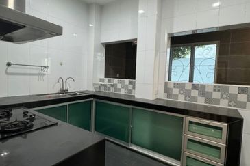 Dorset Place @ Taman Lapangan Setia