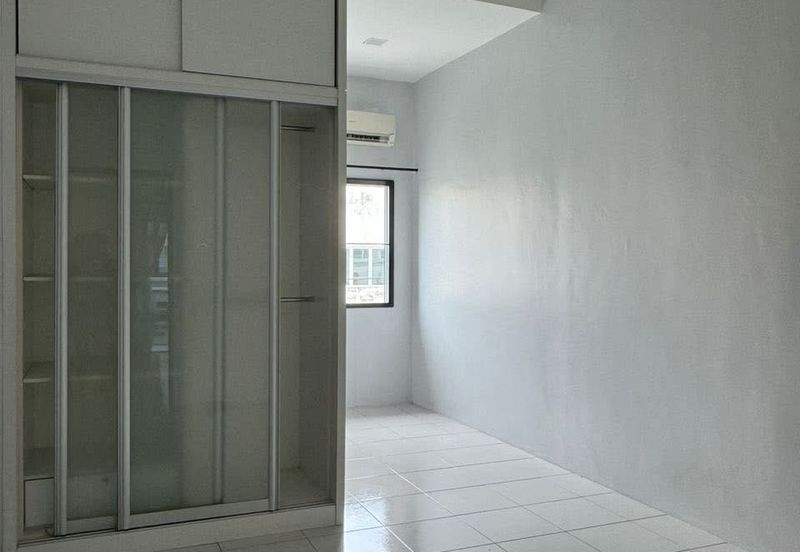 Dorset Place @ Taman Lapangan Setia