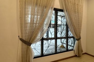 Dorset Place @ Taman Lapangan Setia