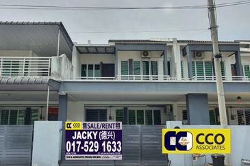 Taman Lapangan Hartamas Botani