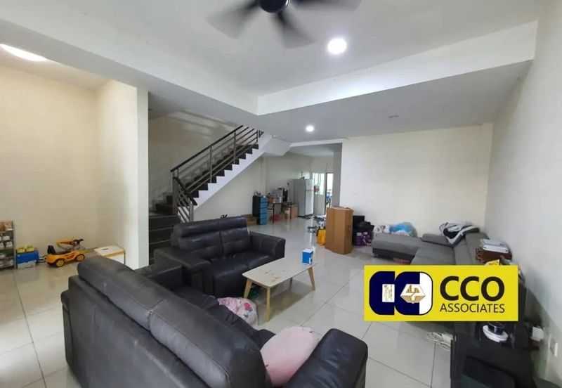 Taman Lapangan Hartamas Botani