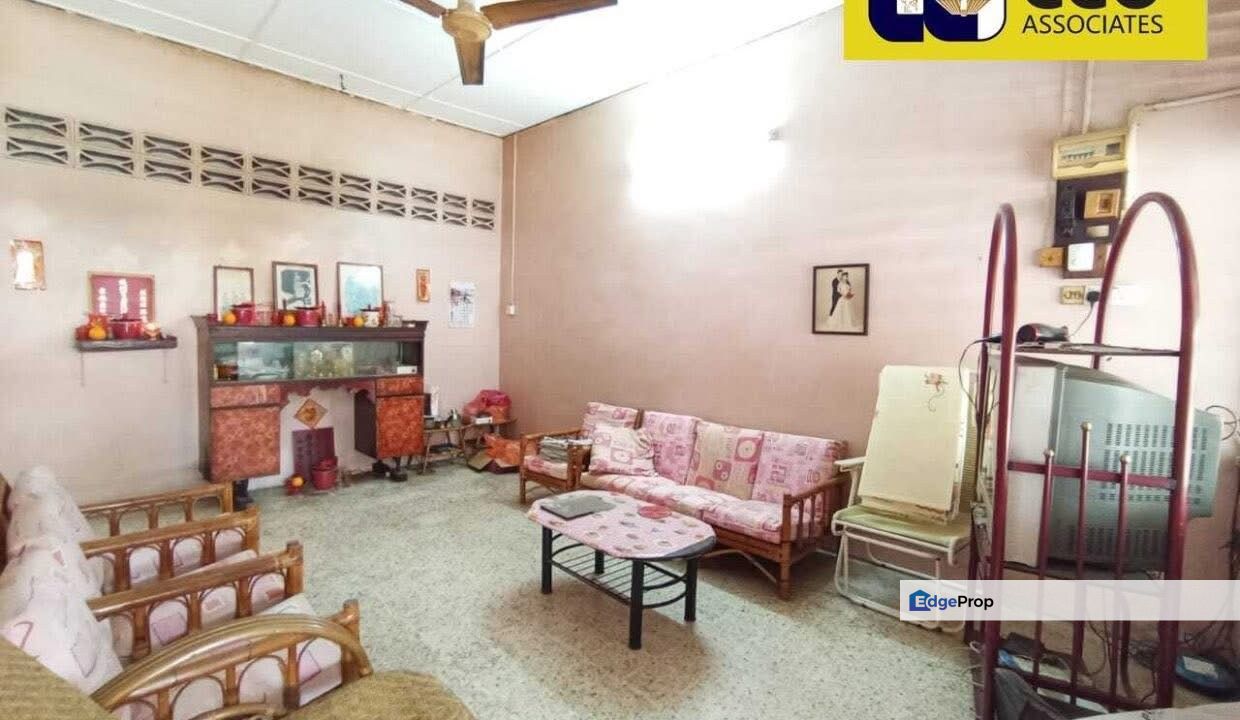 Ipoh Jalan Kuala Kangsar Taman Wing Onn Single Storey House, Perak, Kinta