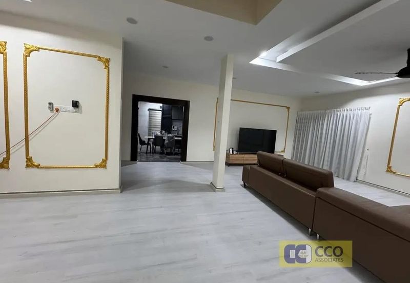 JALAN THOMPSON/JALAN TUN DR ISMAIL