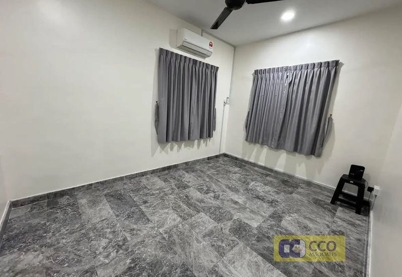 JALAN THOMPSON/JALAN TUN DR ISMAIL