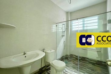 Springfields Residences (Taman Pinji Tropika)